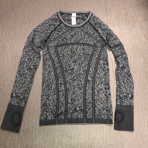 Ivivva long sleeve top